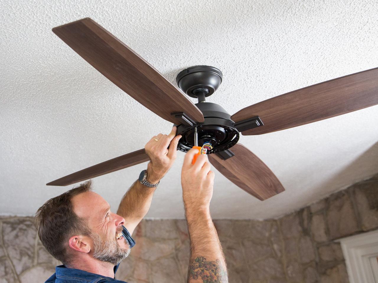 Ceiling fan install in Winder